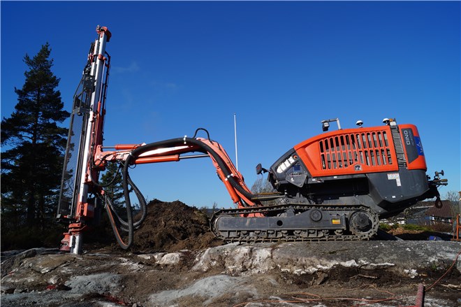 Sandvik Dino400